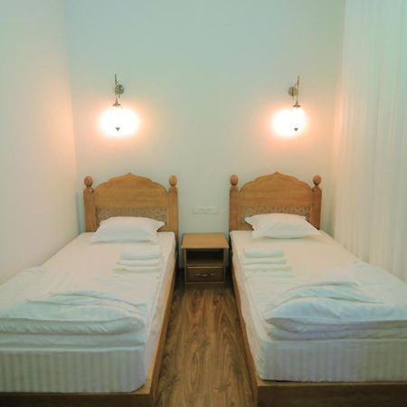 Guesthouse Muqaddam Bukhara Eksteriør billede