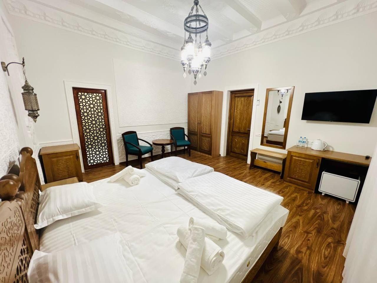 Guesthouse Muqaddam Bukhara Eksteriør billede